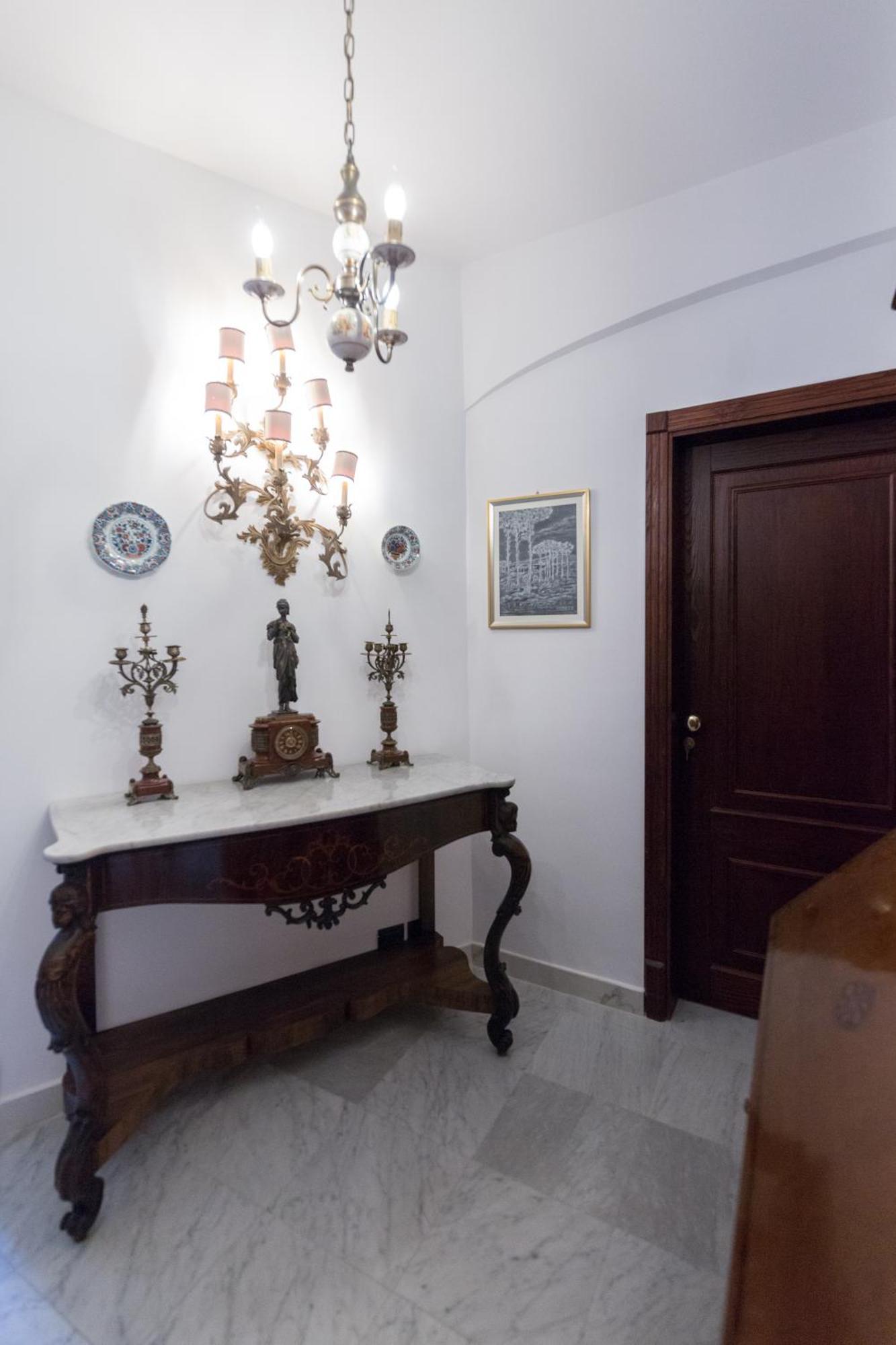 Palazzo Doria D'Angri Suites Naples Exterior photo